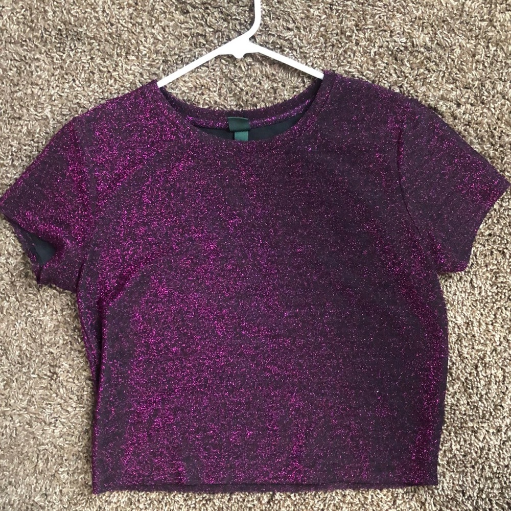 Short sleeve crop top